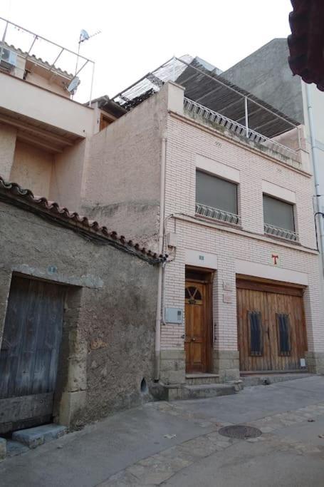 Casa Acogedora Con Barbacoa Villa Miravet Exterior photo